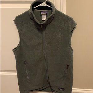 Patagonia grey fleece vest